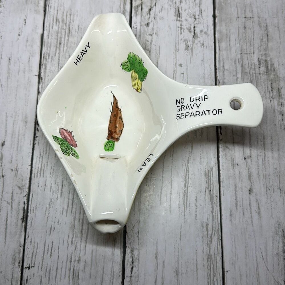 Vintage Ceramic Gravy Fat Separator‎ Vegetable Design  Farmhouse CHIPPED